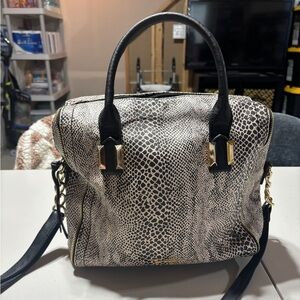 Jessica Simpson Snakeskin handbag w/ crossbody strap